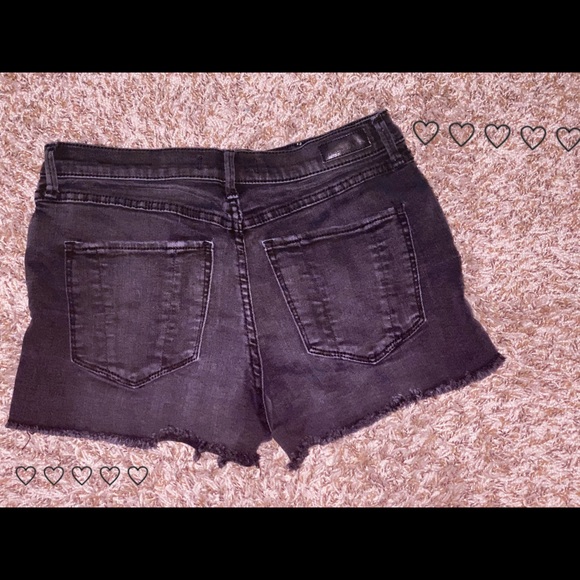 It’s used - Picture 3 of 4